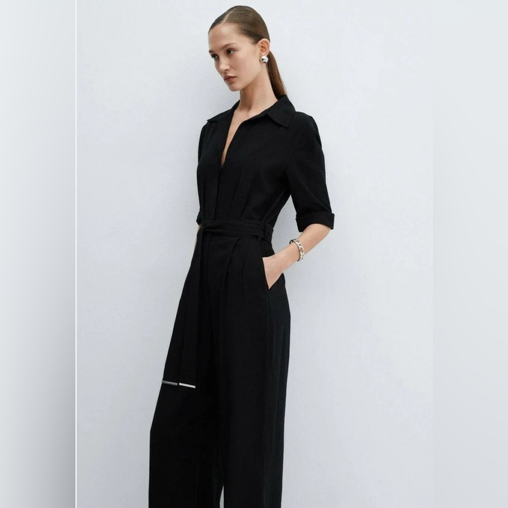 Mango Classic Black Top